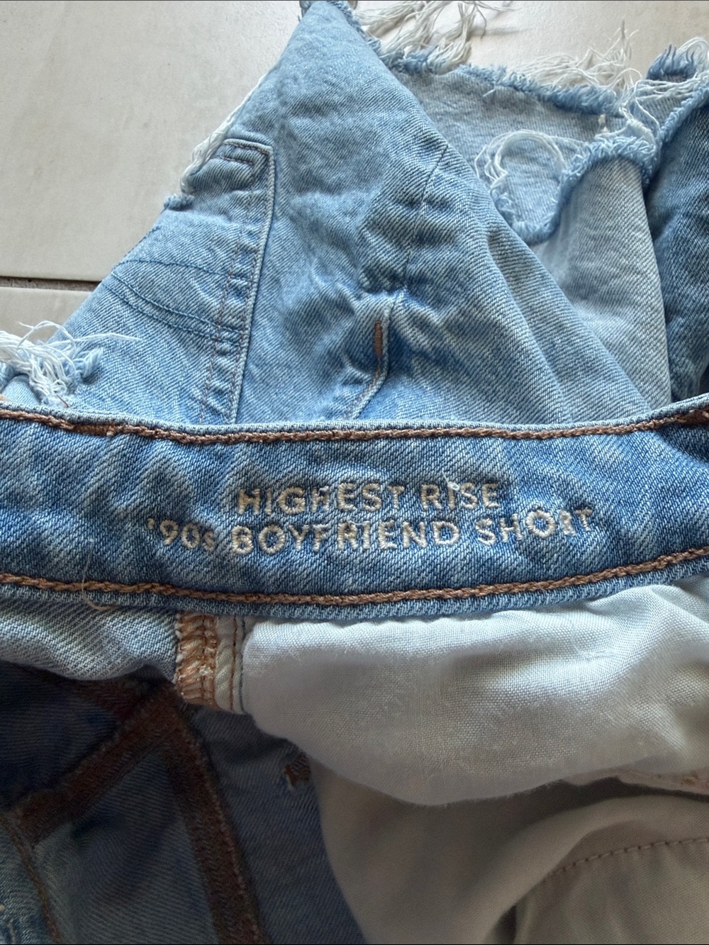 Embroidered Denim Women's Mom Shorts & High-Waisted 90s Boyfriend Short - Picture 12 of 14